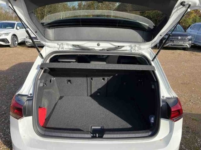 Volkswagen Golf 1.5 TSI Golf VIII