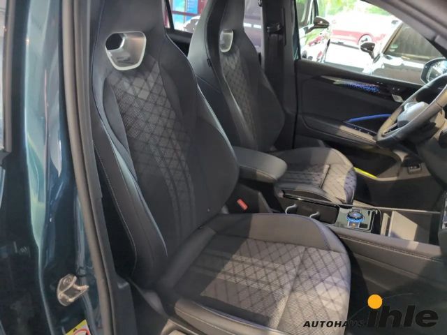 Volkswagen Tiguan 4Motion DSG R-Line Style