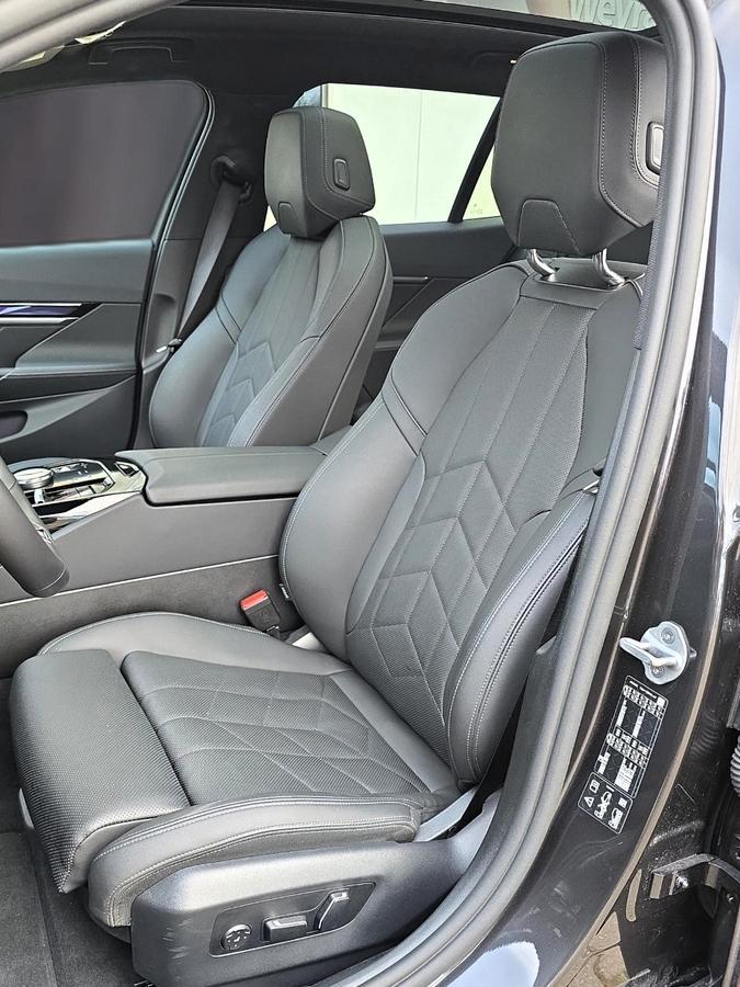 BMW 540 540d M-Sport Touring xDrive