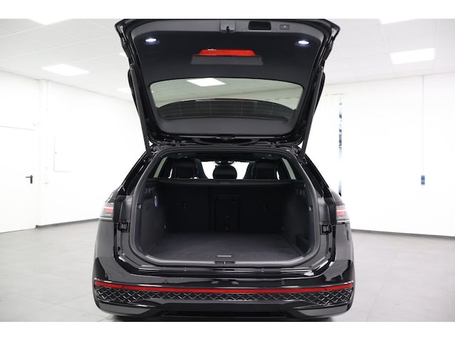 Volkswagen Passat 2.0 TDI R-Line Variant