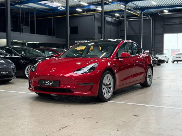 Tesla Model 3 Long Range