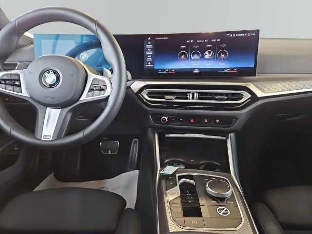 BMW 330 330d M-Sport Touring xDrive