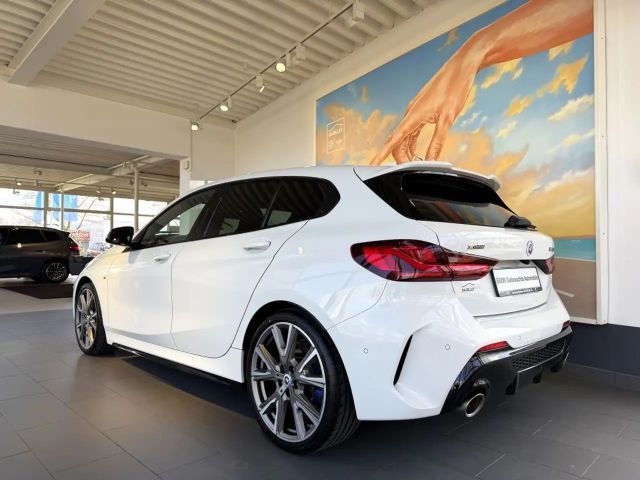 BMW 135 135i Sedan xDrive