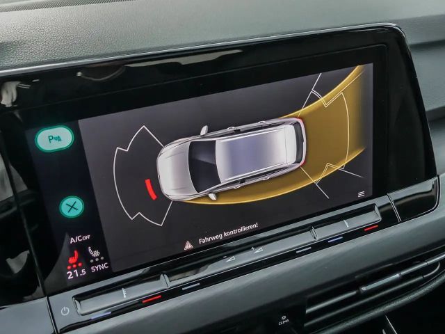 Volkswagen Golf 1.5 TSI Style Variant