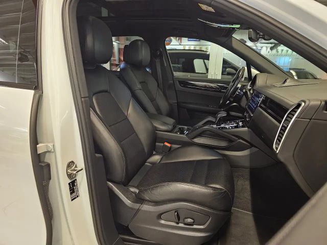 Porsche Cayenne E-Hybrid