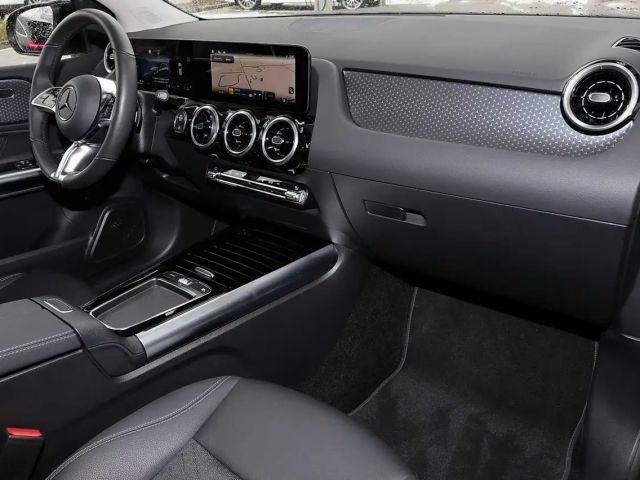 Mercedes-Benz B 200 Progressive