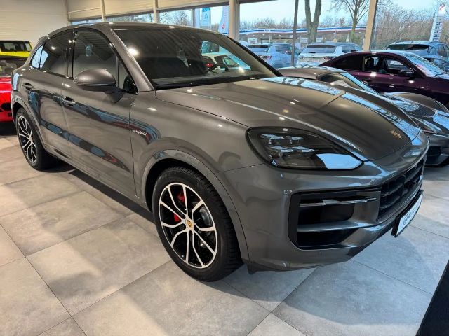 Porsche Cayenne Coupé E-Hybrid S