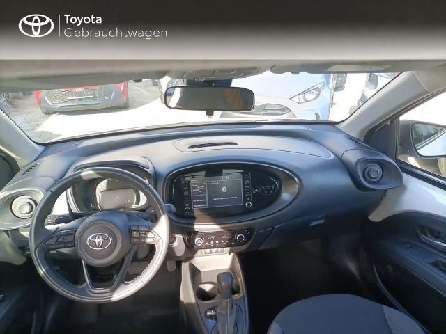 Toyota Aygo X Comfort Hatchback Play X-play