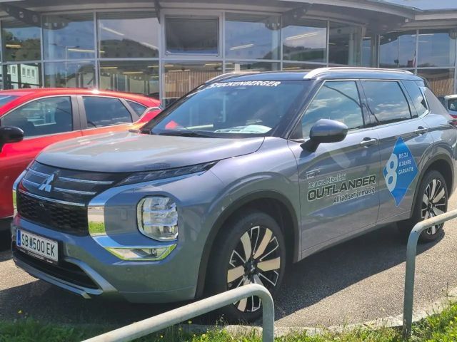 Mitsubishi Outlander 4WD PHEV