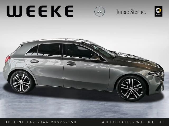 Mercedes-Benz A 180 Progressive