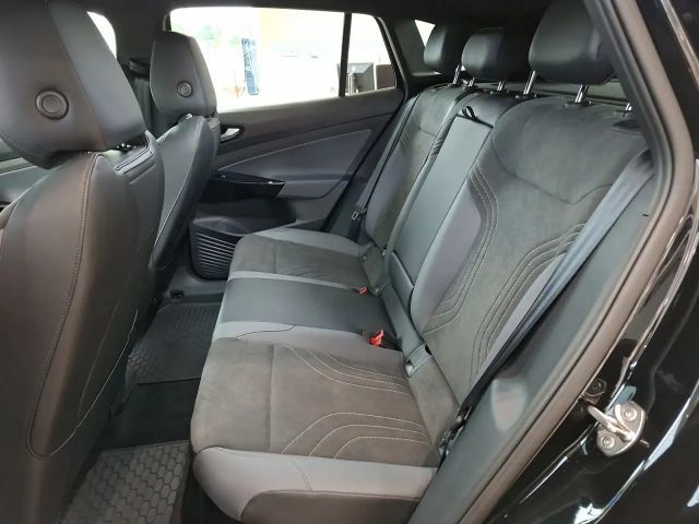 Volkswagen ID.4 Business Performance Pro