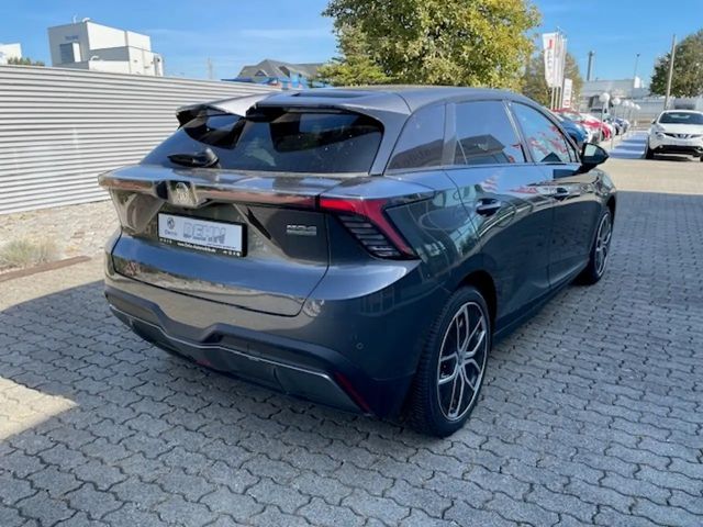 MG MG4 64 kWh Luxury