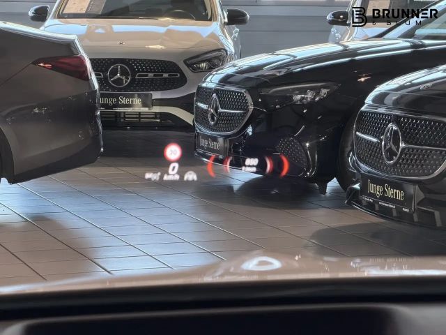 Mercedes-Benz A 220 4MATIC AMG Line