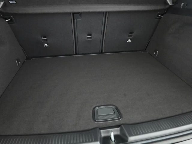 Mercedes-Benz B 220 AMG Line B 220 d