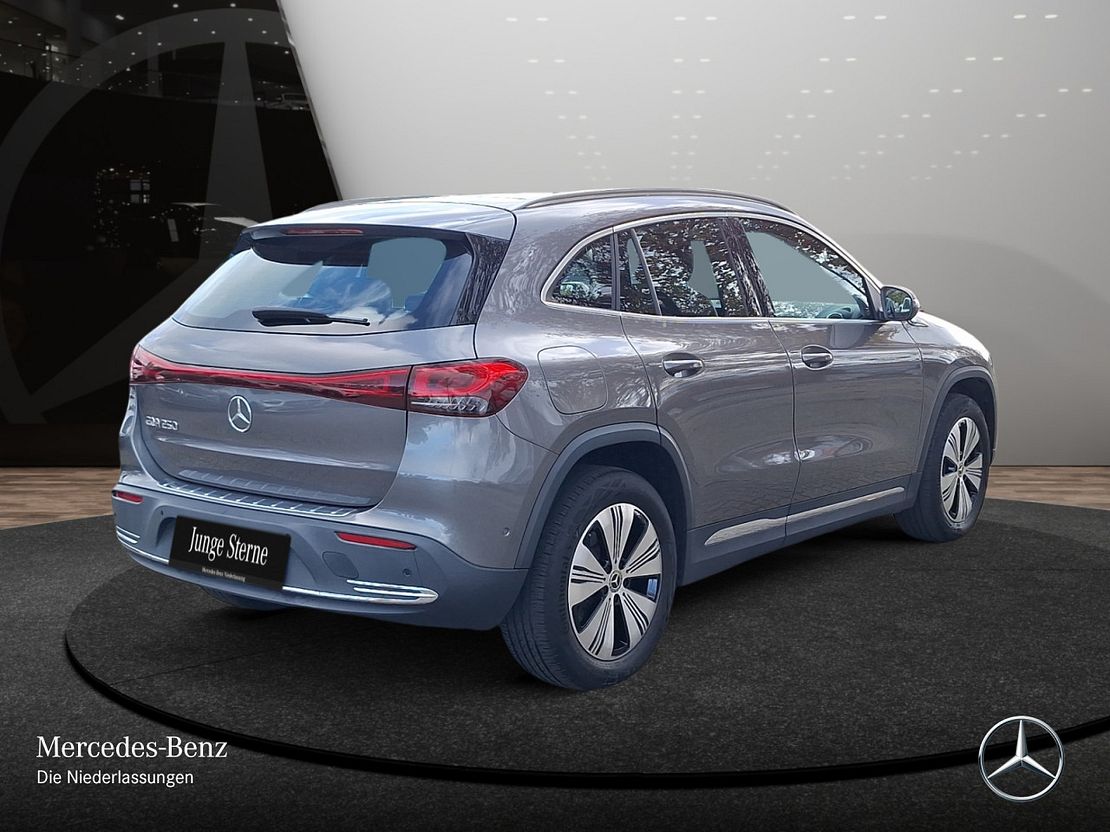Mercedes-Benz EQA 250