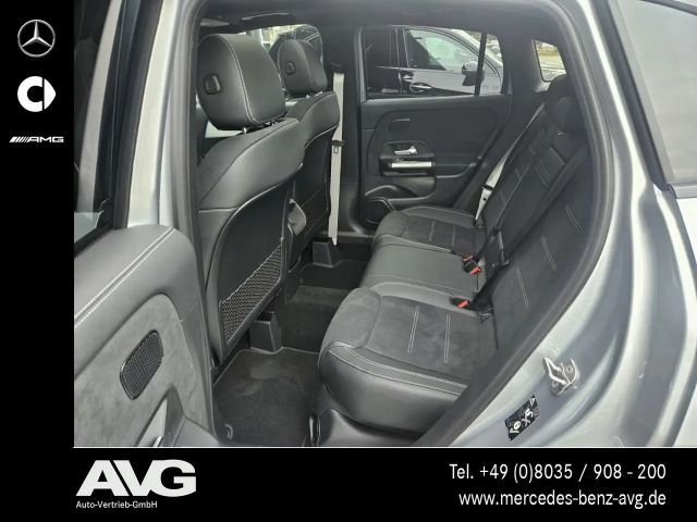 Mercedes-Benz GLA 200 AMG Line