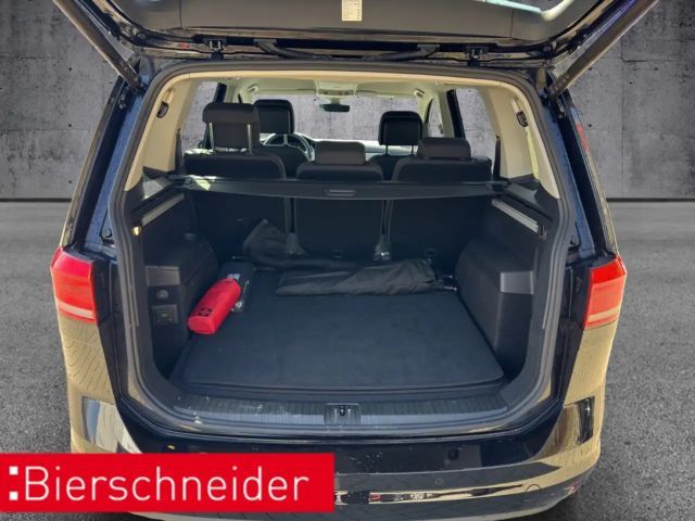 Volkswagen Touran 1.5 TSI DSG Move