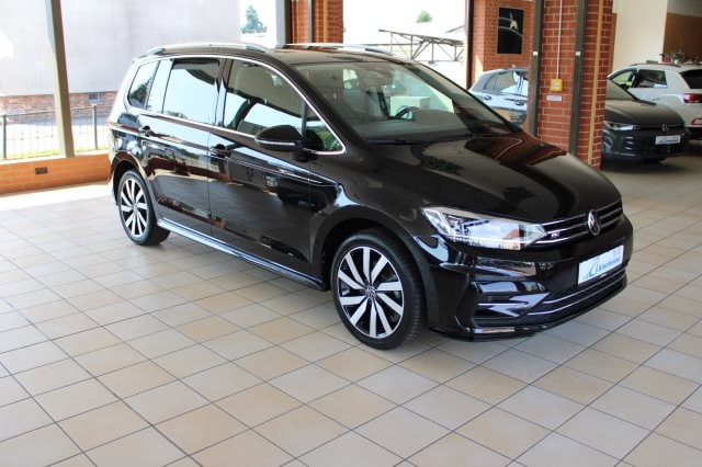 Volkswagen Touran 1.5 TSI DSG R-Line
