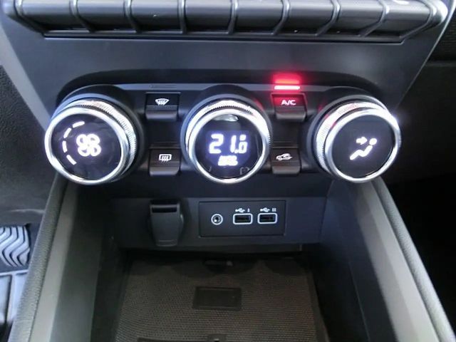 Mitsubishi Colt Intense