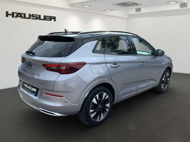 Opel Grandland X 1.6 Turbo Hybrid Ultimate