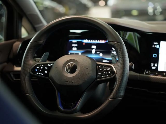 Volkswagen Golf R Performance 4M *2.H *19 *Pano *AKRA *DCC