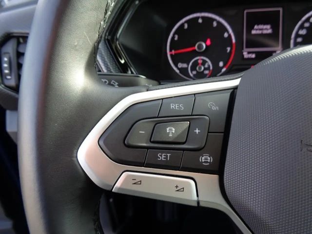 Volkswagen T-Cross 1,0 TSI (ACC+AppConnect,DAB+) Klima Einparkhilfe
