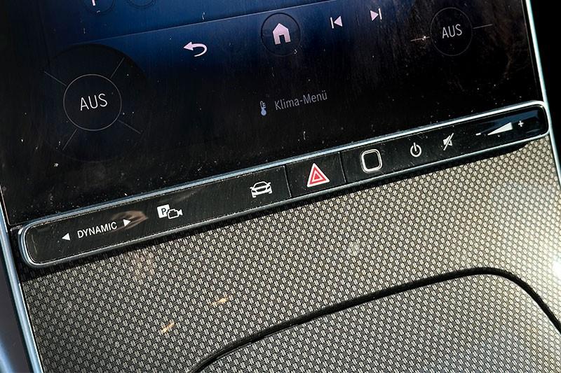 Mercedes-Benz C 220 AMG Line C 220 d Sedan