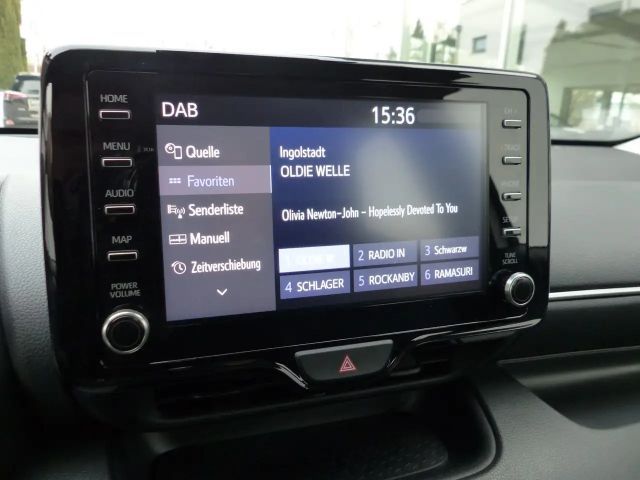 Toyota Yaris Hatchback Hybride Team D