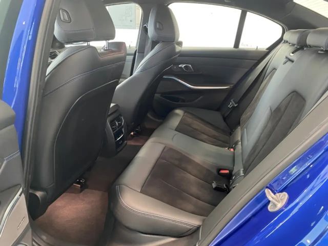 BMW 330 330e M-Sport Sedan