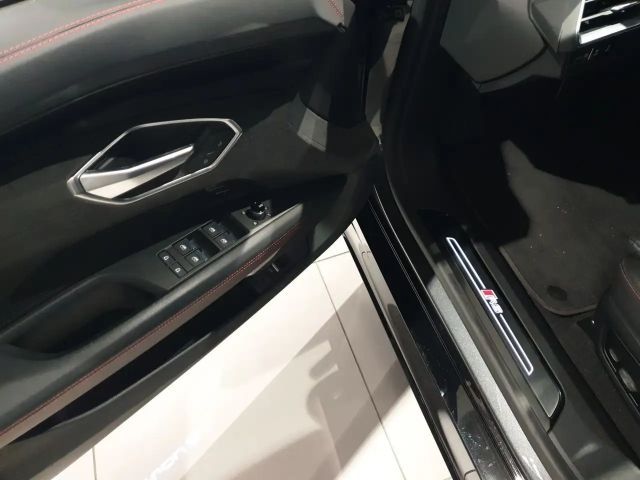 Audi RS e-tron GT LASER CARBON ASS.PKT.+