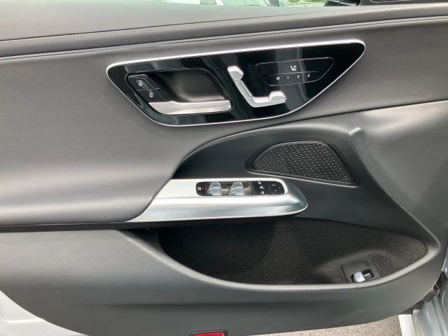 Mercedes-Benz E 220 E 220 d Estate