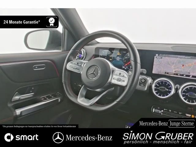 Mercedes-Benz GLB 180 AMG Line