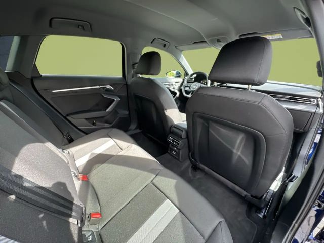 Audi A3 35 TFSI Sedan