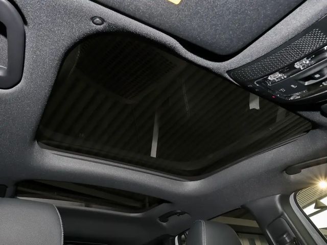 Mercedes-Benz GLA 200 AMG Line