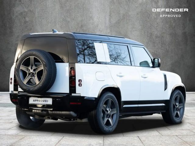 Land Rover Defender 110 D250 Dynamic SE