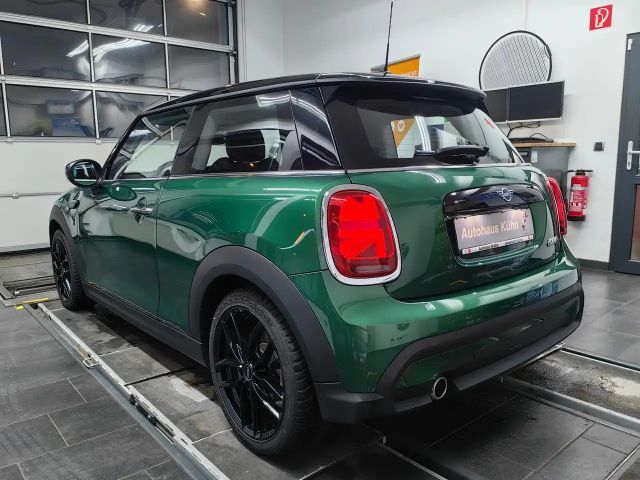 MINI Cooper Classic Trim*DAB*LED*So+Wi*LightAss*AppleCarplay
