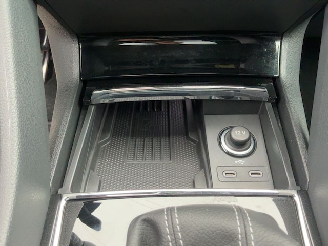 Skoda Karoq 2.0 TSI 4x4 Sportline