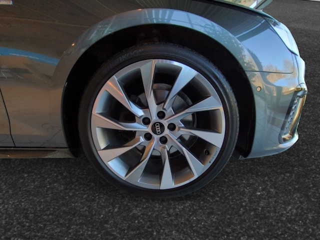 Audi A4 35 TFSI Avant S-Line S-Tronic