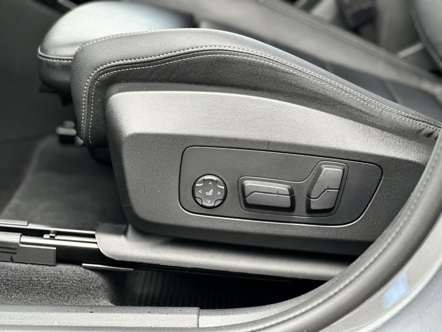 BMW 220 220i Active Tourer