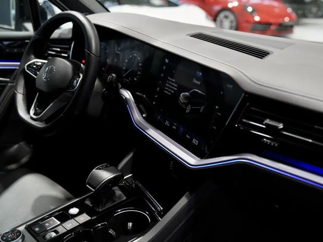 Volkswagen Touareg R-Line Style