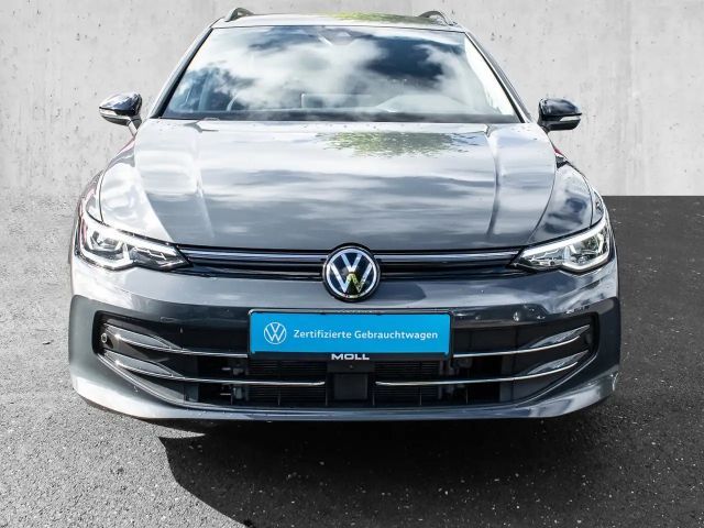 Volkswagen Golf 2.0 TDI DSG Life Variant