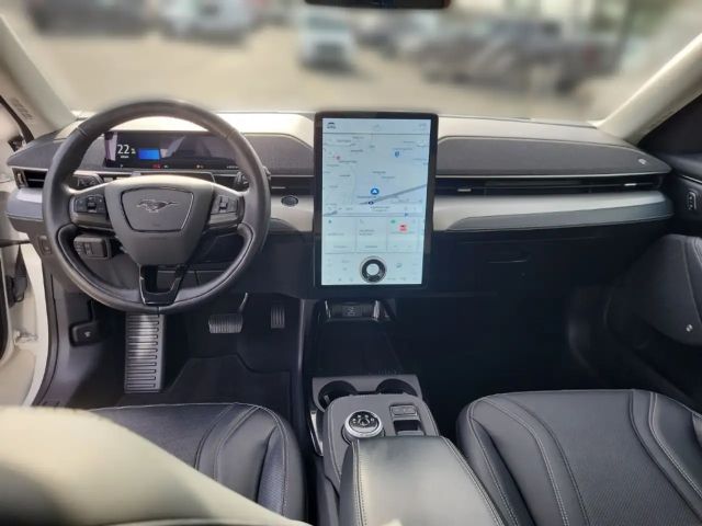 Ford Mustang Mach-E Basis Panorama Navi Digitales Cockpit Memory Sitze