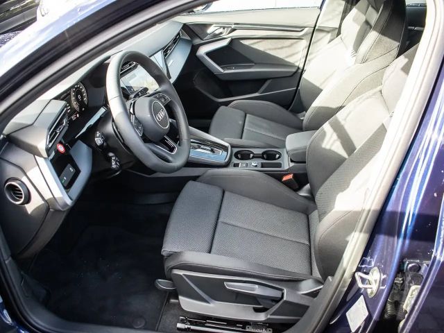 Audi A3 30 TFSI S-Tronic Sedan Sportback