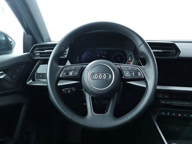 Audi A3 30 TFSI Sedan