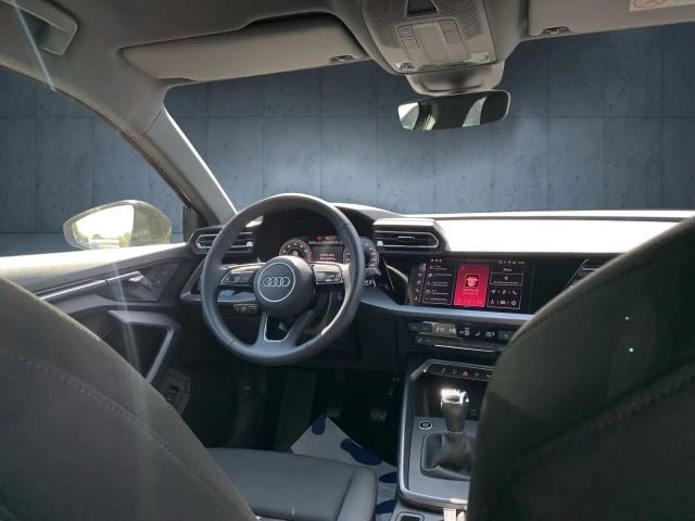 Audi A3 35 TFSI Sedan