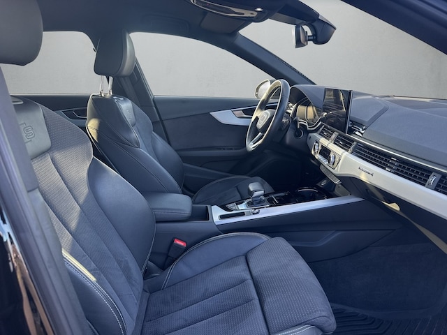 Audi A4 40 TFSI Avant Quattro S-Tronic