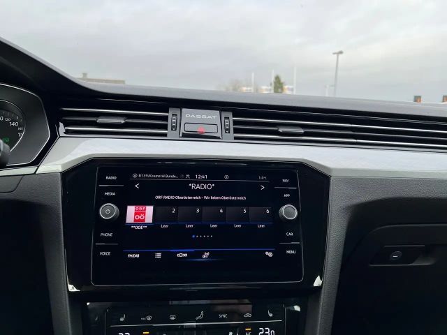 Volkswagen Passat Business DSG Variant