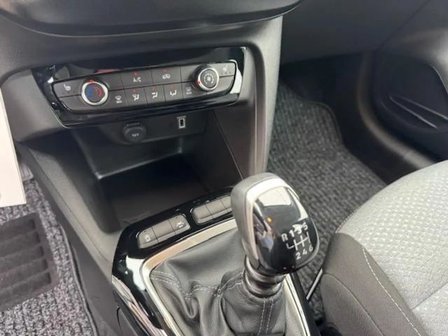 Opel Corsa 1.2 Turbo Edition Turbo