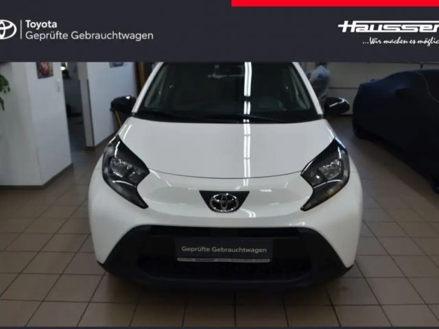 Toyota Aygo X 1.0 VVT-i Hatchback Play