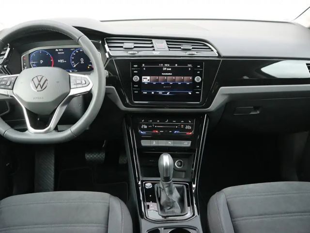 Volkswagen Touran 7-zitter Highline IQ.Drive